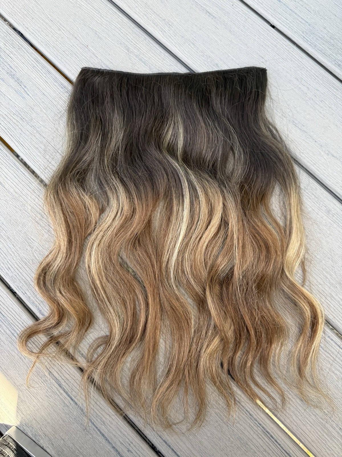 HALO COUTURE LAYERED HALO EXTENSIONS BALAYAGE Remy Human Hair 20in Color B4/27