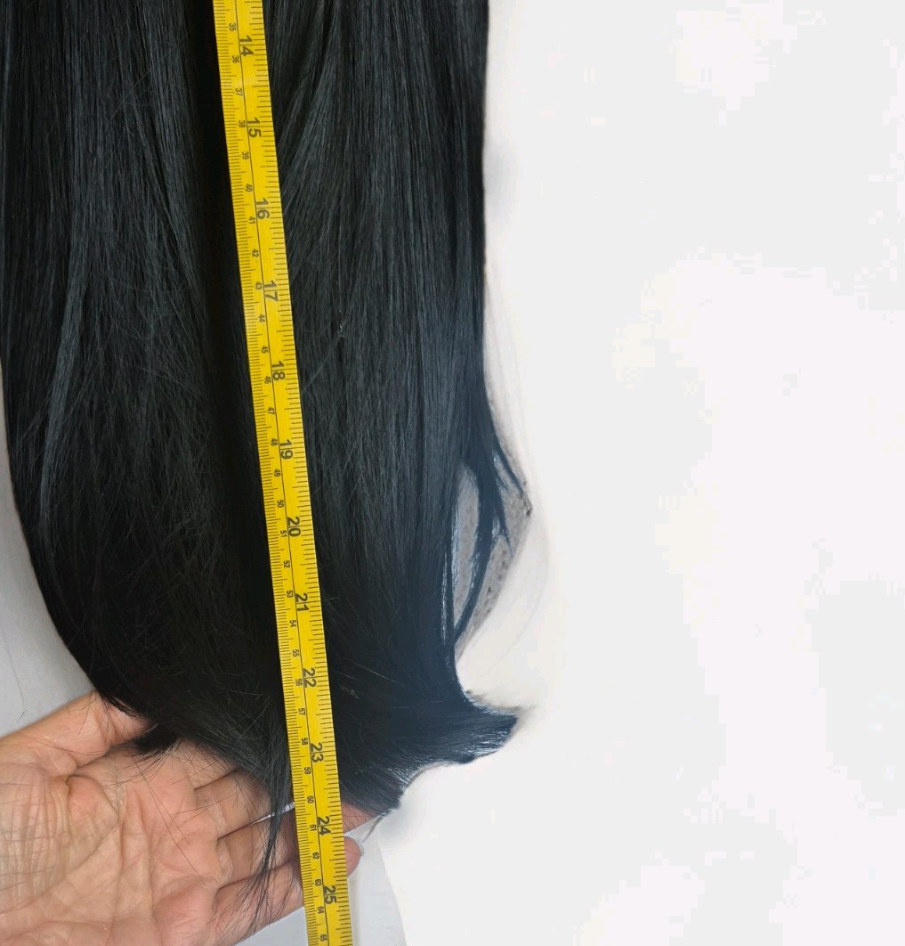 26in Black Long Wavy Wig with Bangs for Women Heat Resistant Synthetic Cosplay