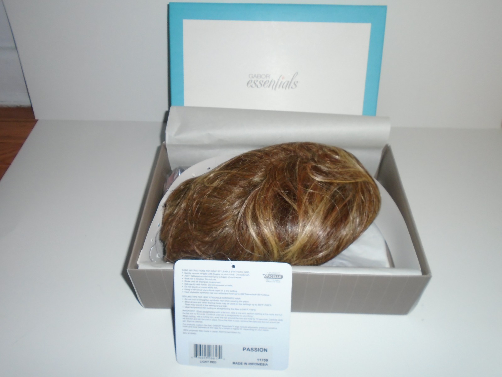 Gabor Essentials Determination Modern Short Cut Wig Light Gray New In Box