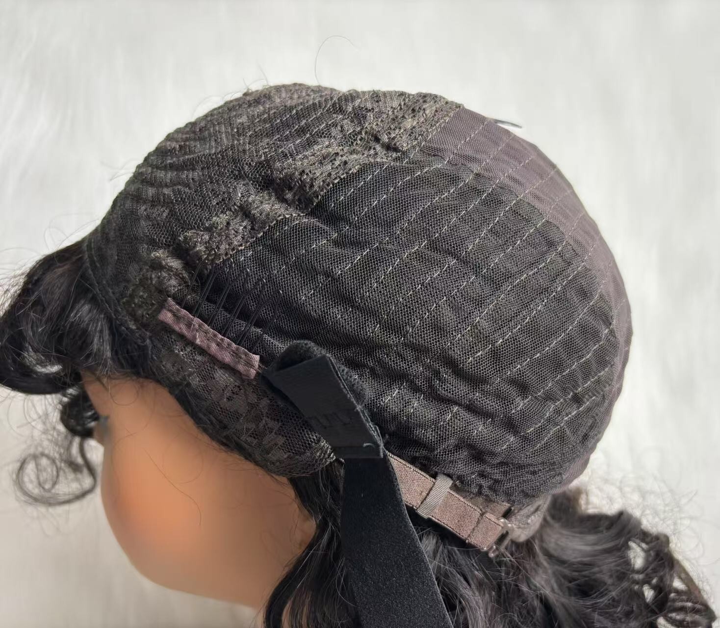 Full Machine Made Bouncy Wve Human Hair wig