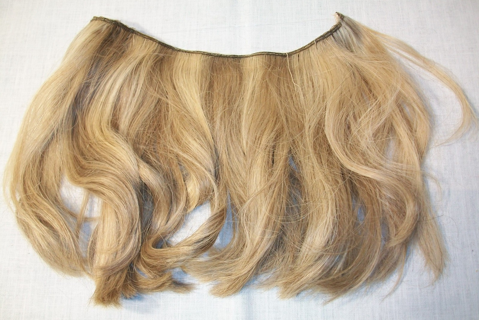 Halocouture 12″ 100% Remy Human Hair Layered Extensions Blond w/ Cool Highlights