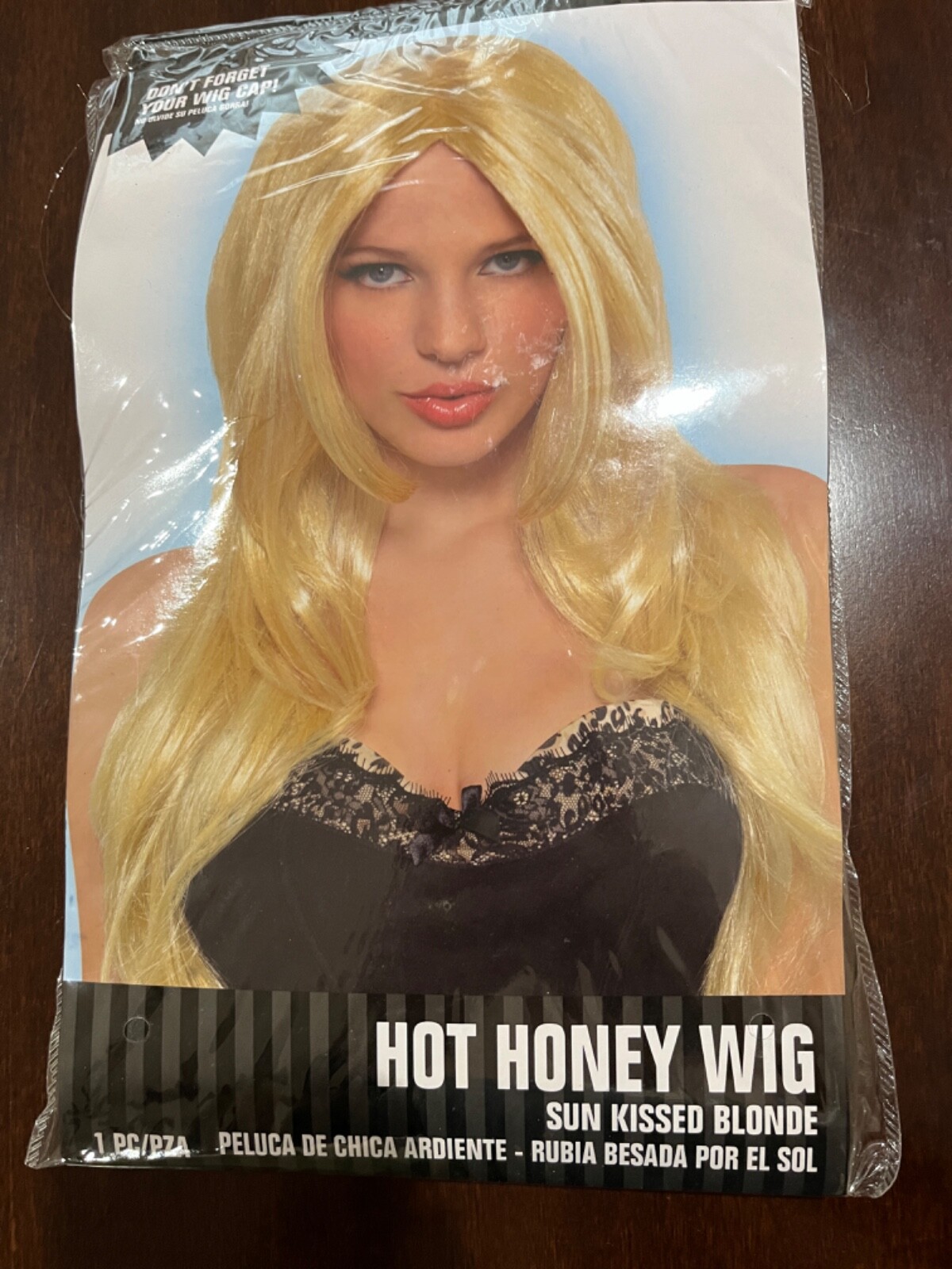 Amscan 842203 Halloween Hot Honey Wig, Blonde