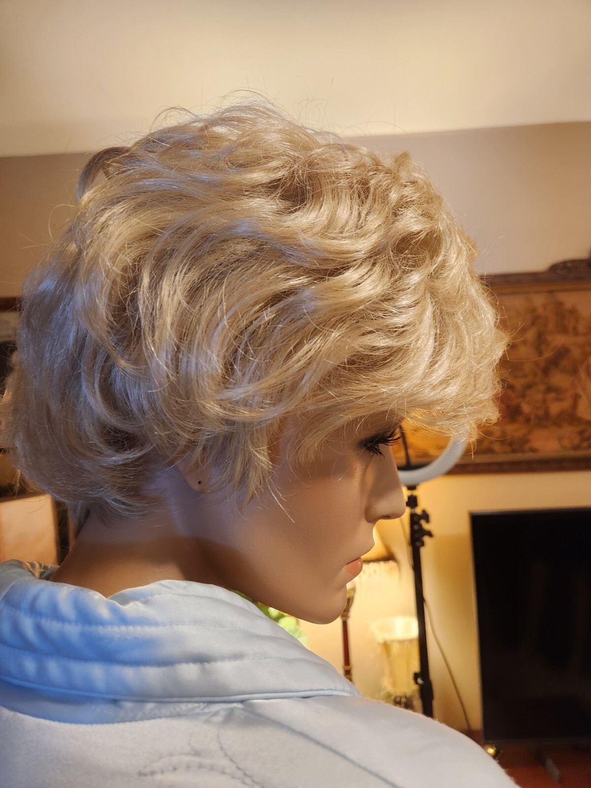 TWC Fashion Club Designs Tiffany Wig Color # 22 Light Blonde Size Average