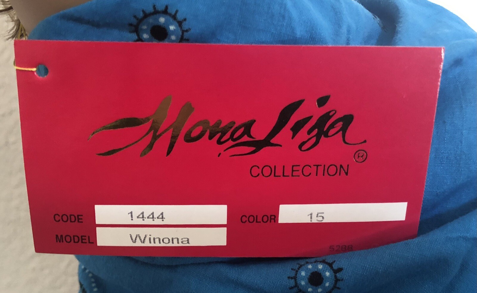 Retro (mid 1990s) Mona Lisa “Winona” Wig 1444 Color 15, New, READ DESCRIPTION