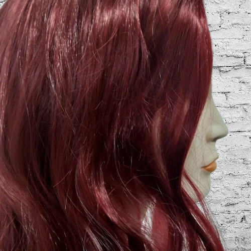 Earin 22″ Long Red Wavy Wig Center Part party girl cosplay celebrity actress