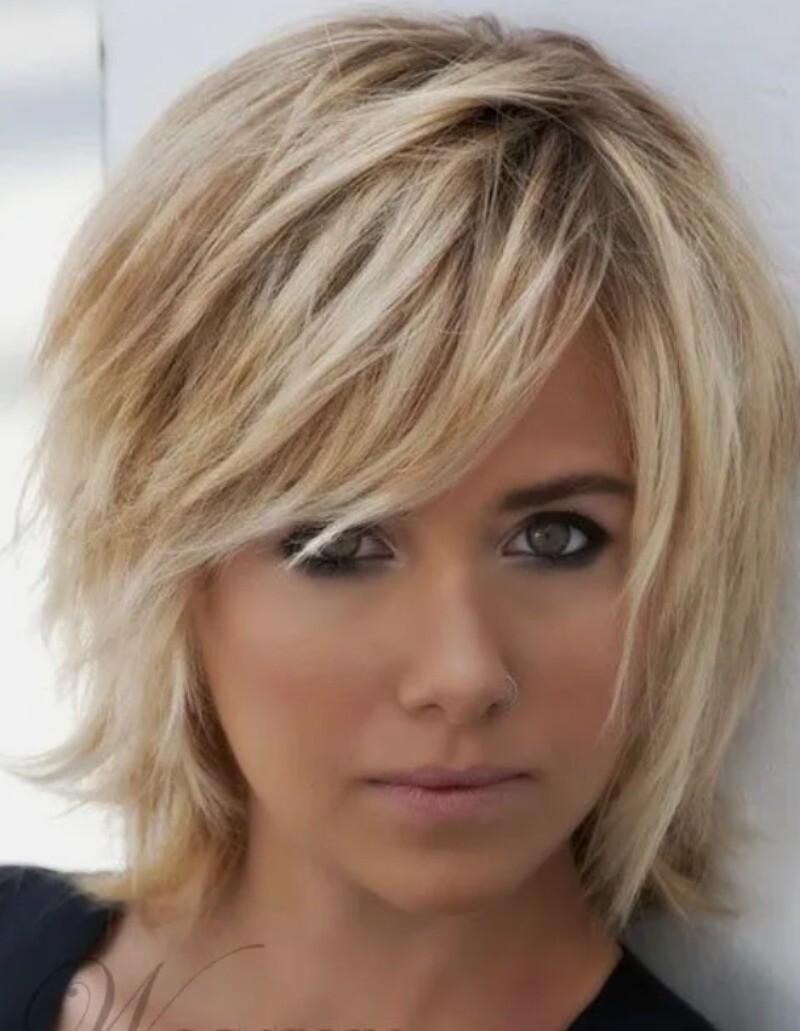Soft Layered Straight Capless Synthetic Hair Women Natural Bob Wigs 12 Inches