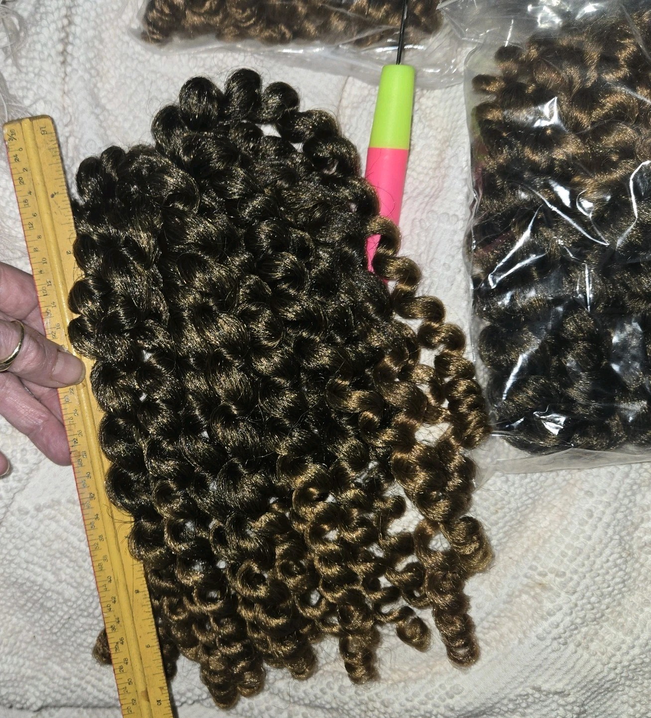 5 Pack 12” LUOYUDU Brown Dark Brown Kinky Curly Crochet Hair – Sealed