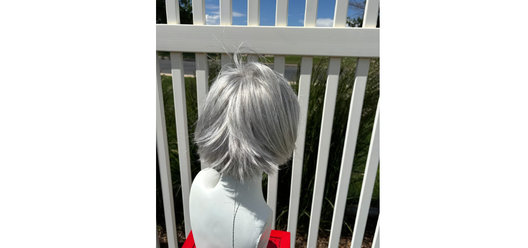 NWT Gabor Flexlite Grey Bob Style Wig