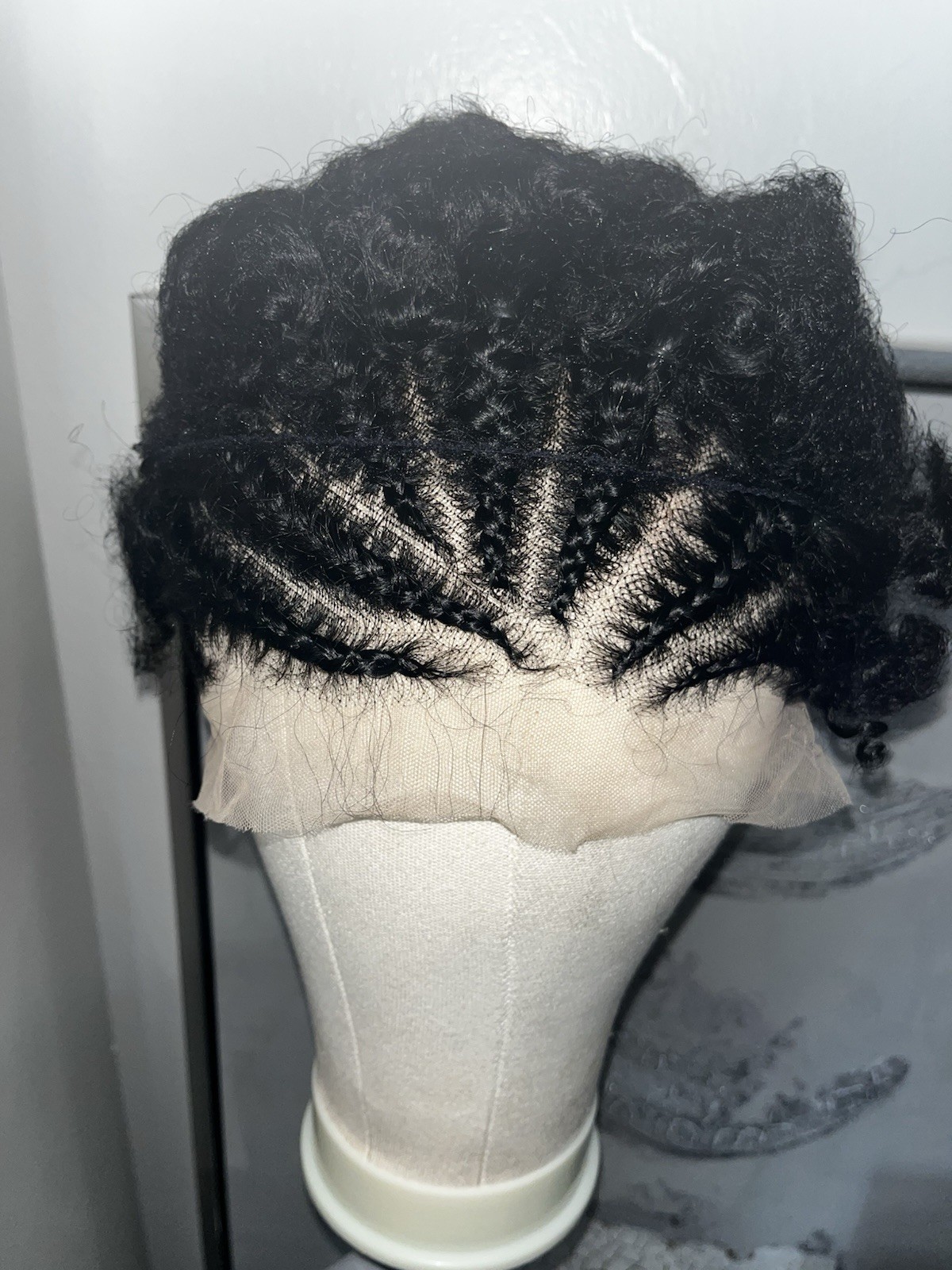 Lace Front Synthetic Afro Curly Wig• Short• Black• Combs & Adjustable Straps•