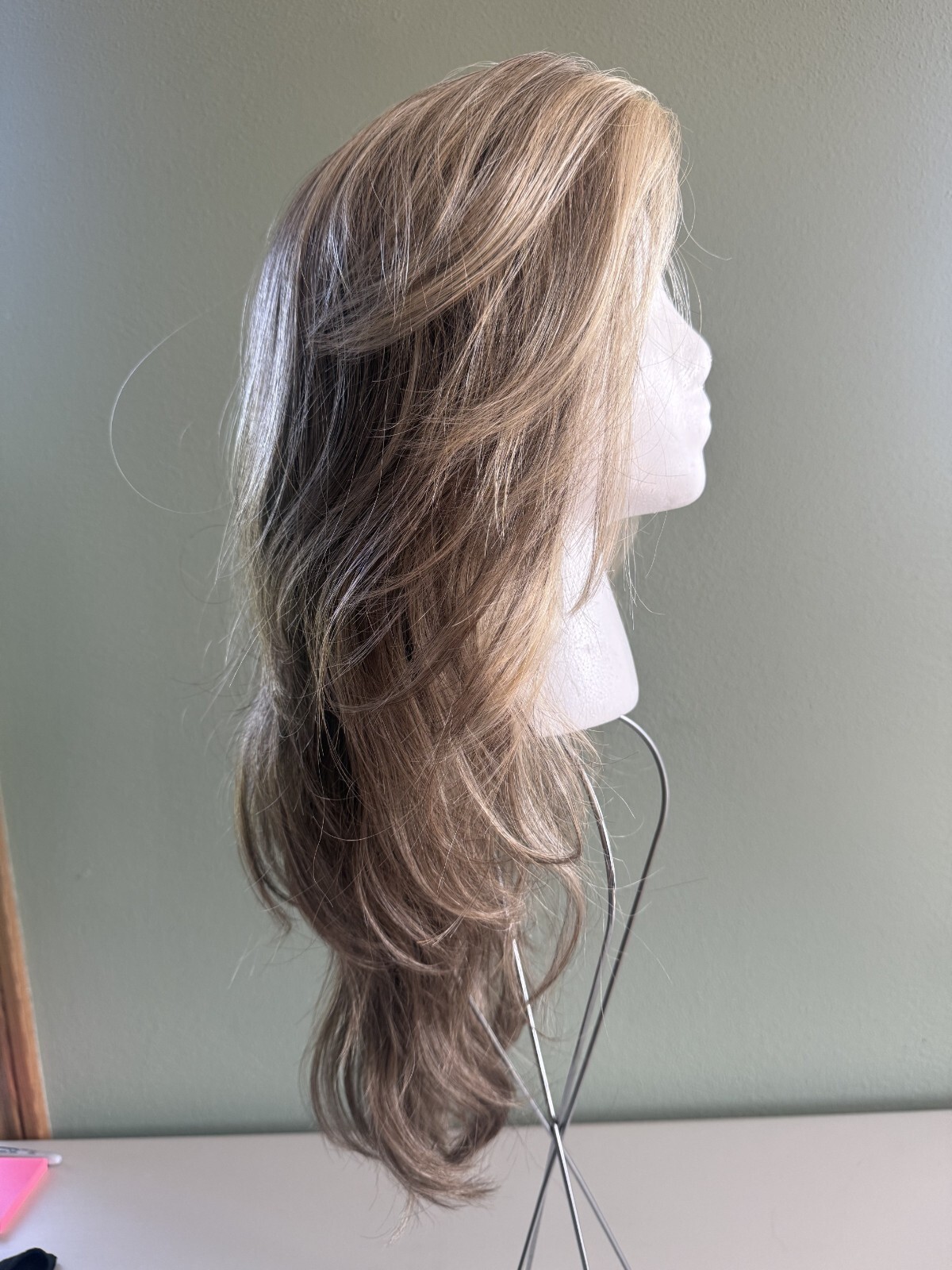 Raquel Welch Miles of Style Lace Front Monopart Wig in R13F25 Praline Foil – NEW