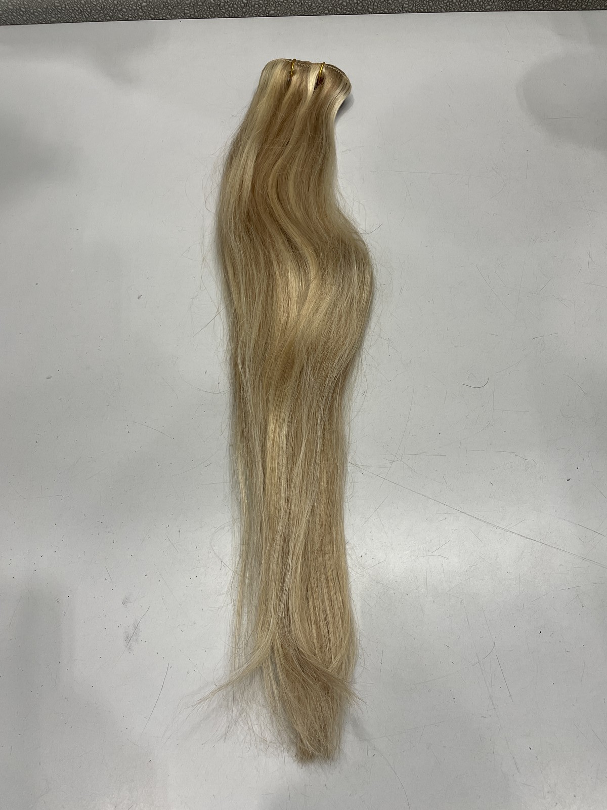 Goo Goo Light Blonde Highlights Classic Clip-In Human Hair Extensions 22″ 7pcs