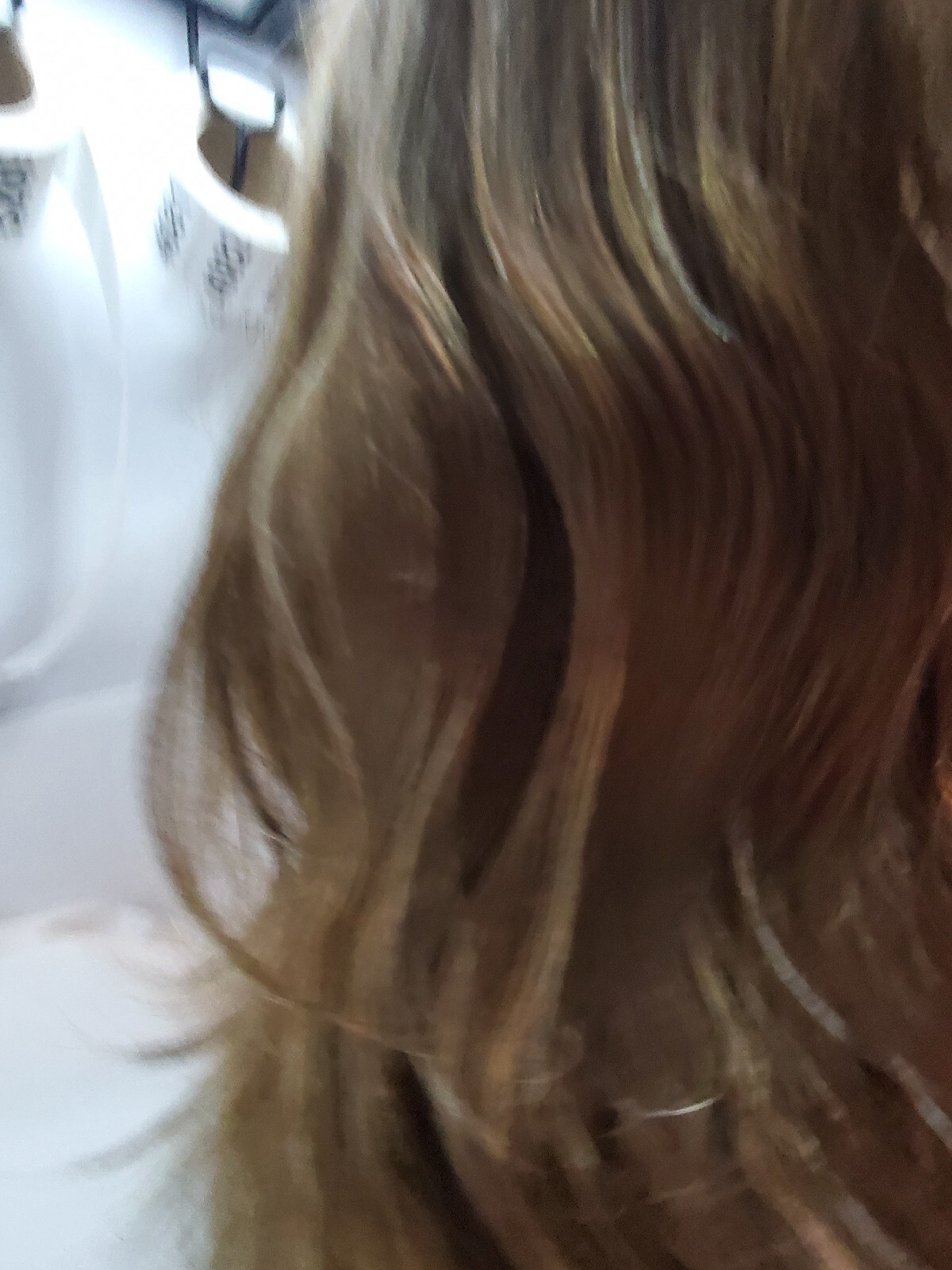 Estetica Wigs naturalle long blonde strawberry dirty 2 toned ashlee carmkissm #