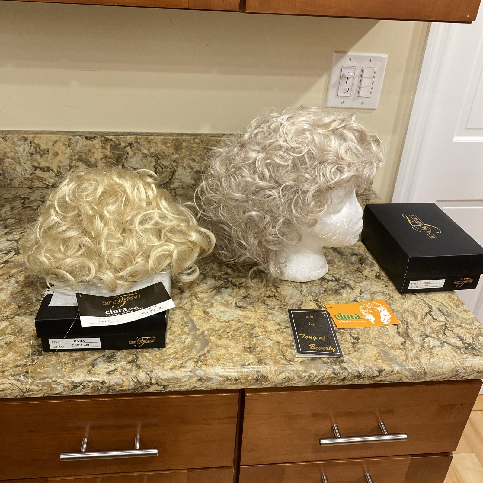Tony Of Beverly Wig Haily 613BHL22 Blonde & Grey Silver Kapri 101 Lot Of 2 New