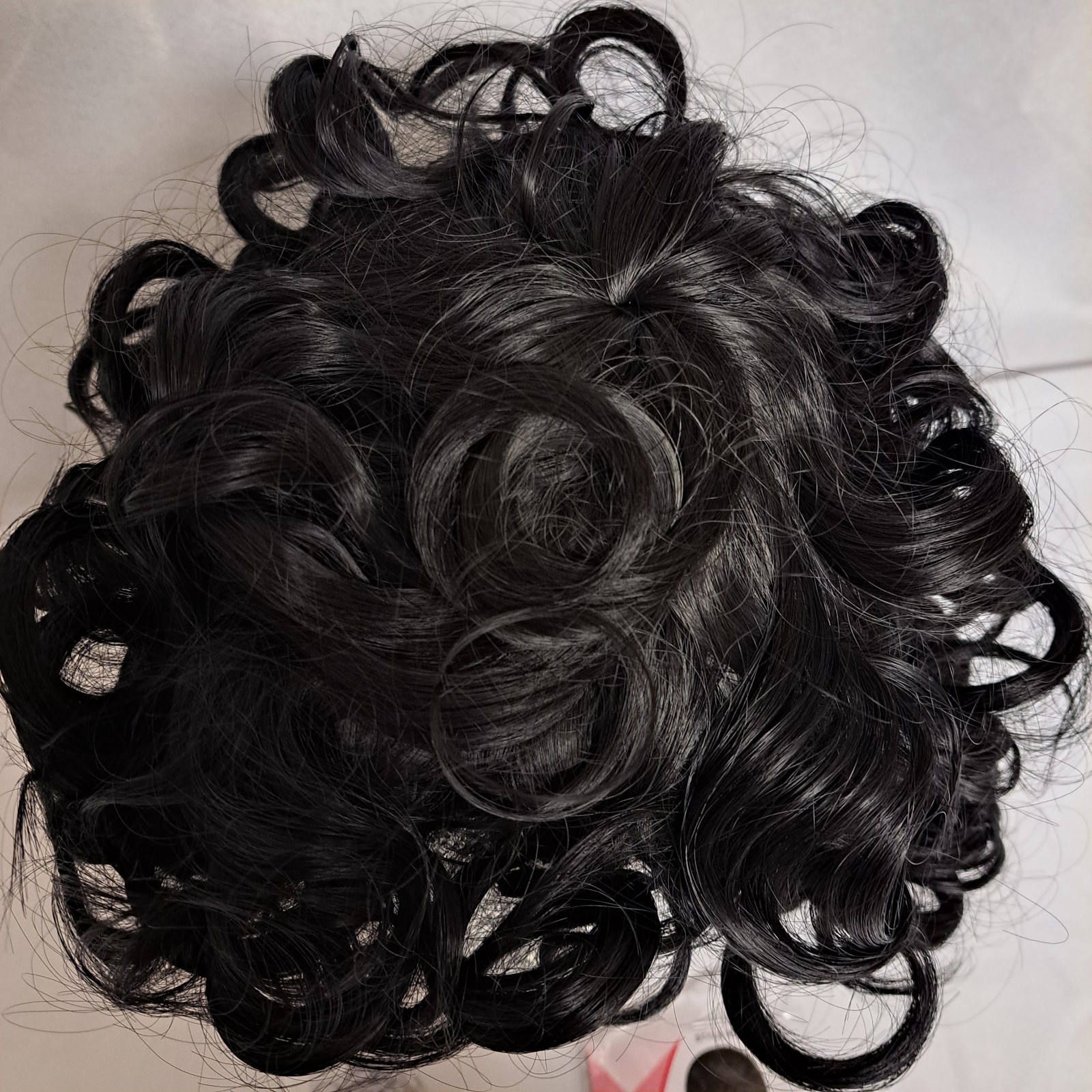 Wig Big Loose Curls Dark Burnett Brown almost Black 14″ synthetic w/ cap NEW