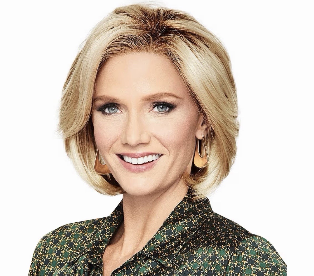 Eva Gabor Epic Chin Length Wavy Layered Bob Wig GL14-22SS Sandy Blonde
