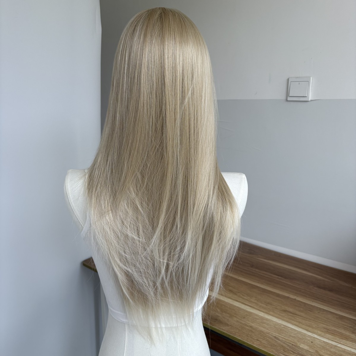 Heat Resistant Hair Natural Costume Wigs With Bangs Mixed blonde Long Straight