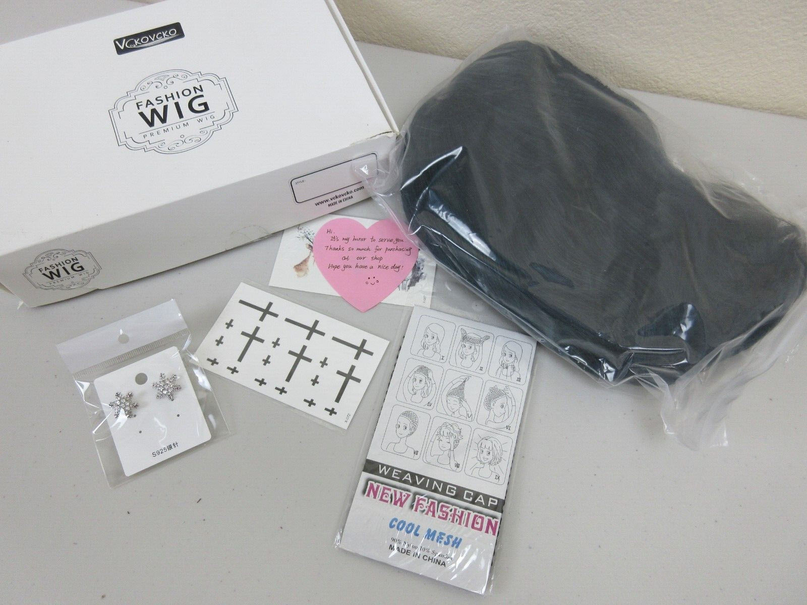 VCKOVCKO Short Bob 12″ Fashion Wig – Mix Green (New/Open Box)