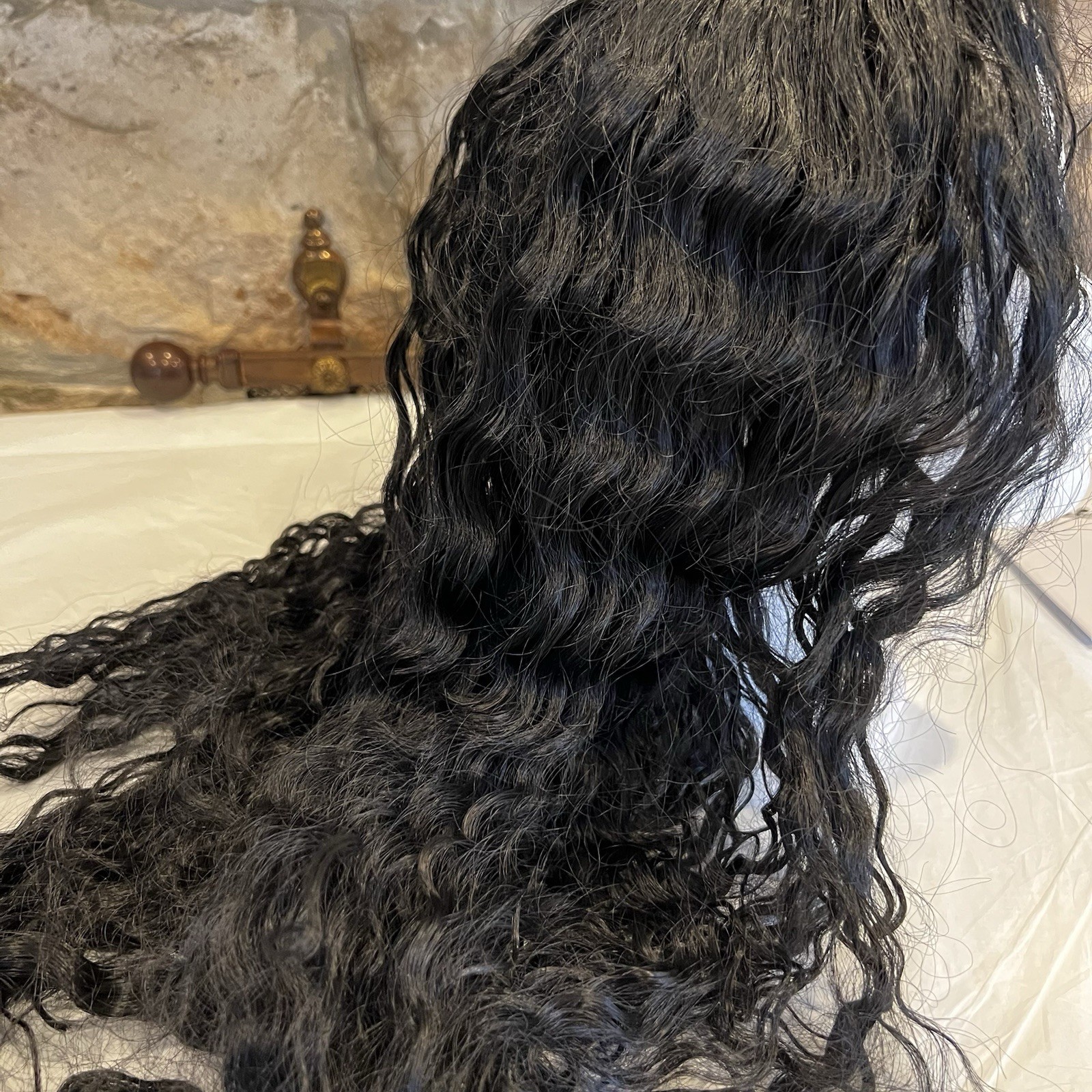 Black Long Wavy Wig