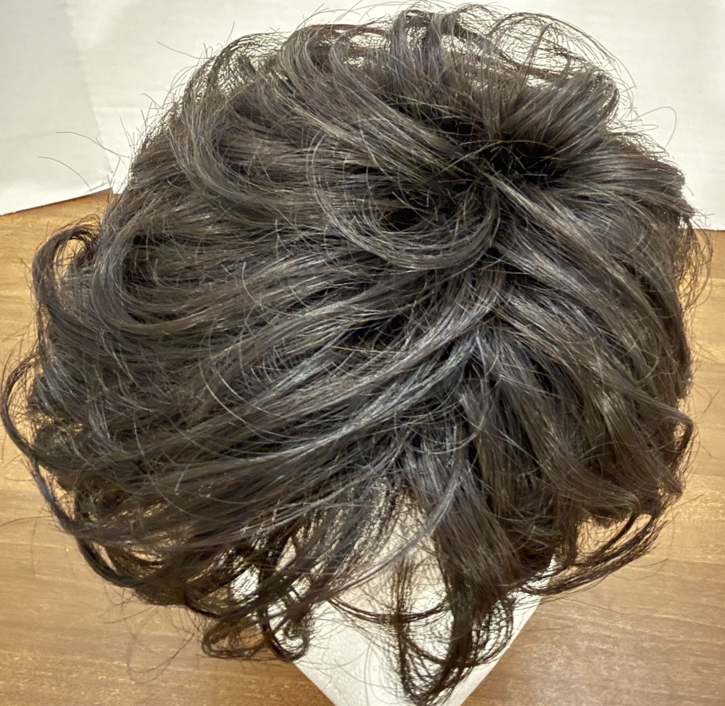TRANSFORMATIONS Top Pieces by RAQUEL WELCH SONATA 35059 Wig Midnight Brown R4