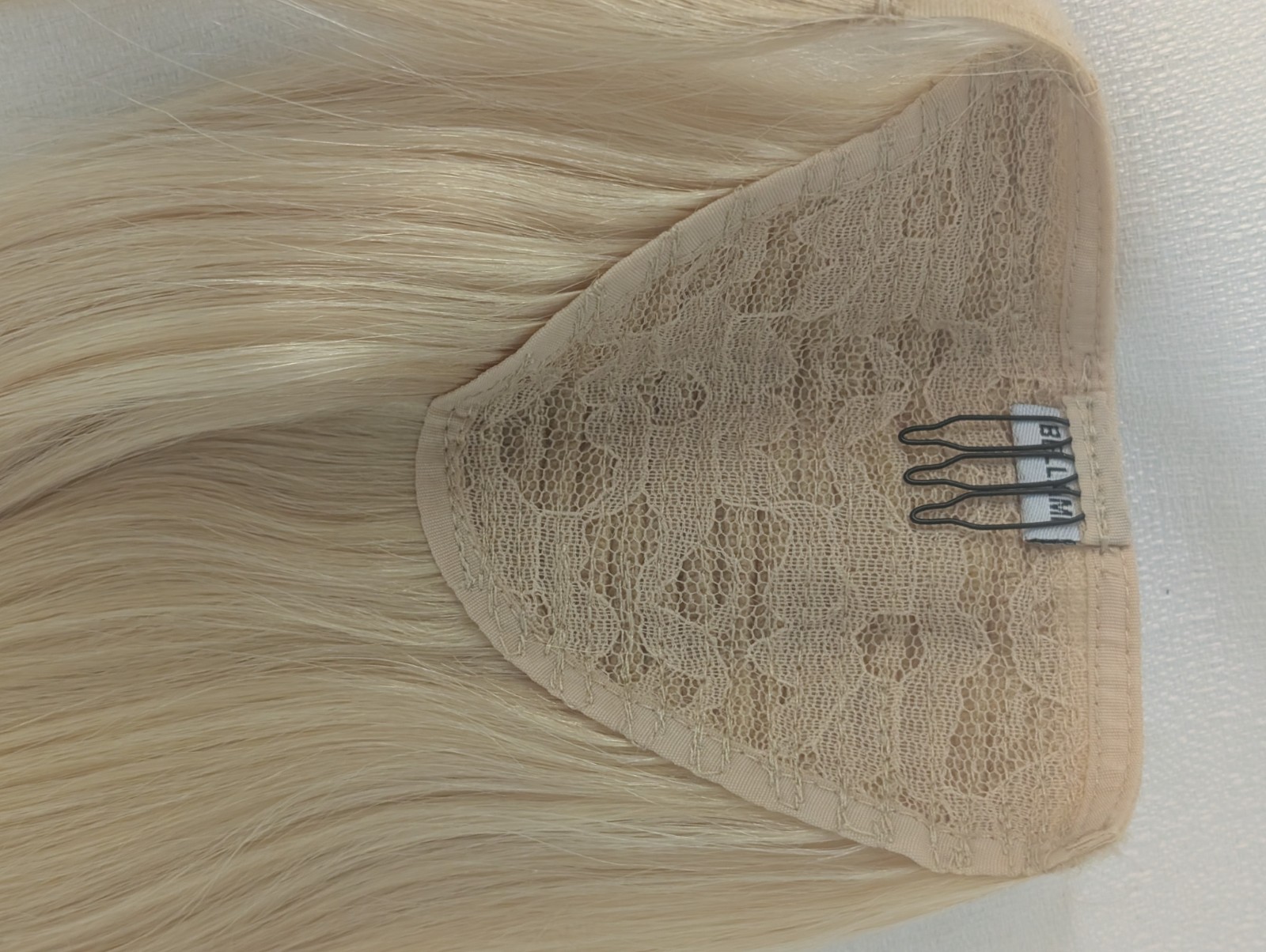 Bellami Fitzsimons 20″ 100% Human Hair Beach Blonde Ponytail Extension