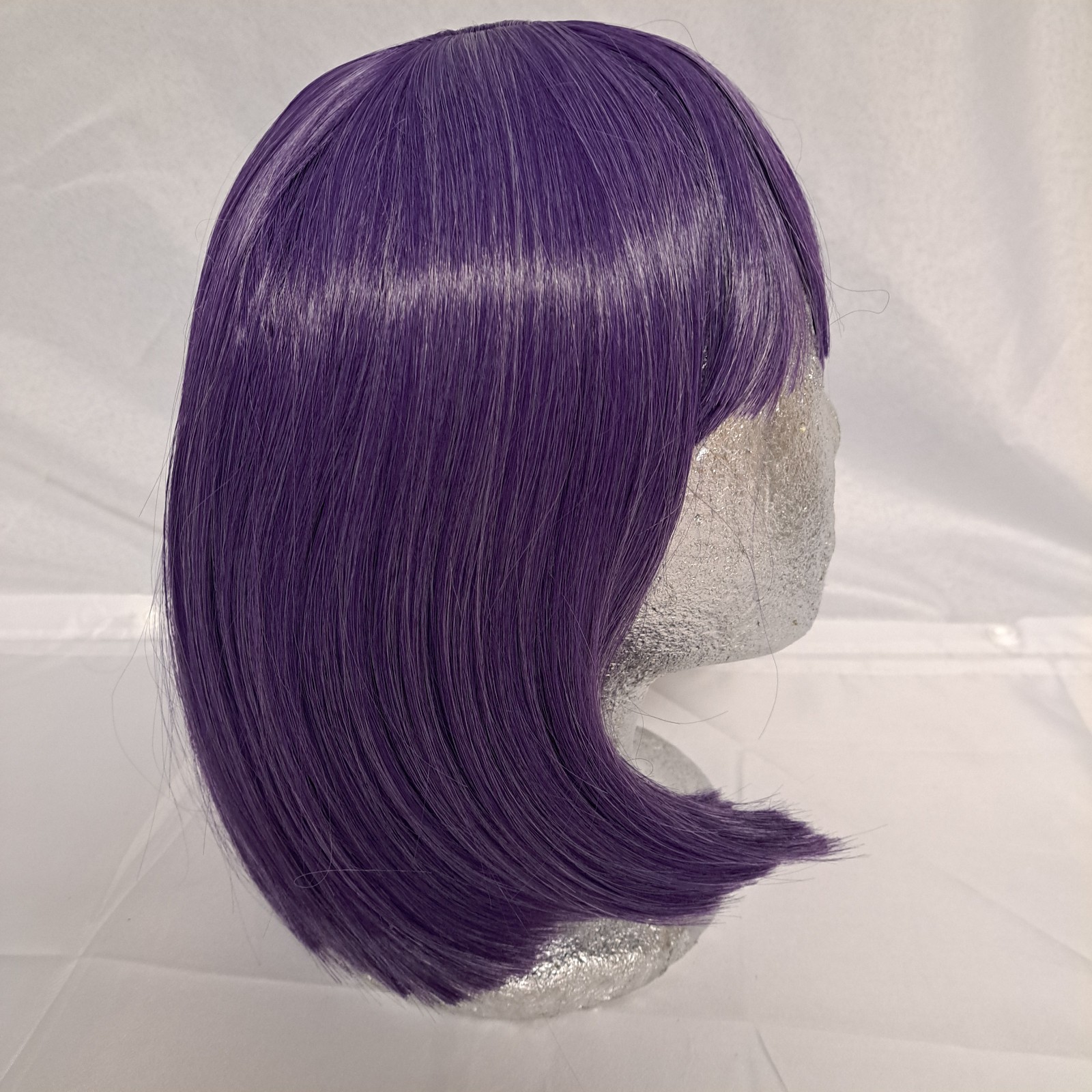 Wig Purple Violet sleek synthetic 12″ bob bangs Anime Cosplay New w/ cap FUN