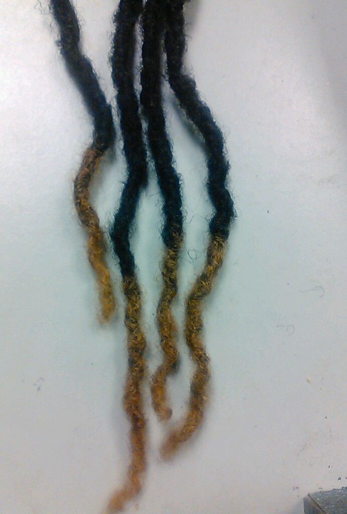 Dreadlocks 100% Human Hair handmade 10 pc 9″, 14″, 20″ ombre 1/4″ 1cm thick.
