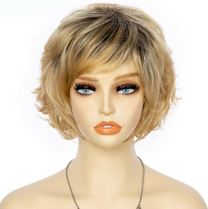 Short Women Wig Layered Wavy Blonde Ombre‌ Synthetic Hair Capless Wigs 8 Inches