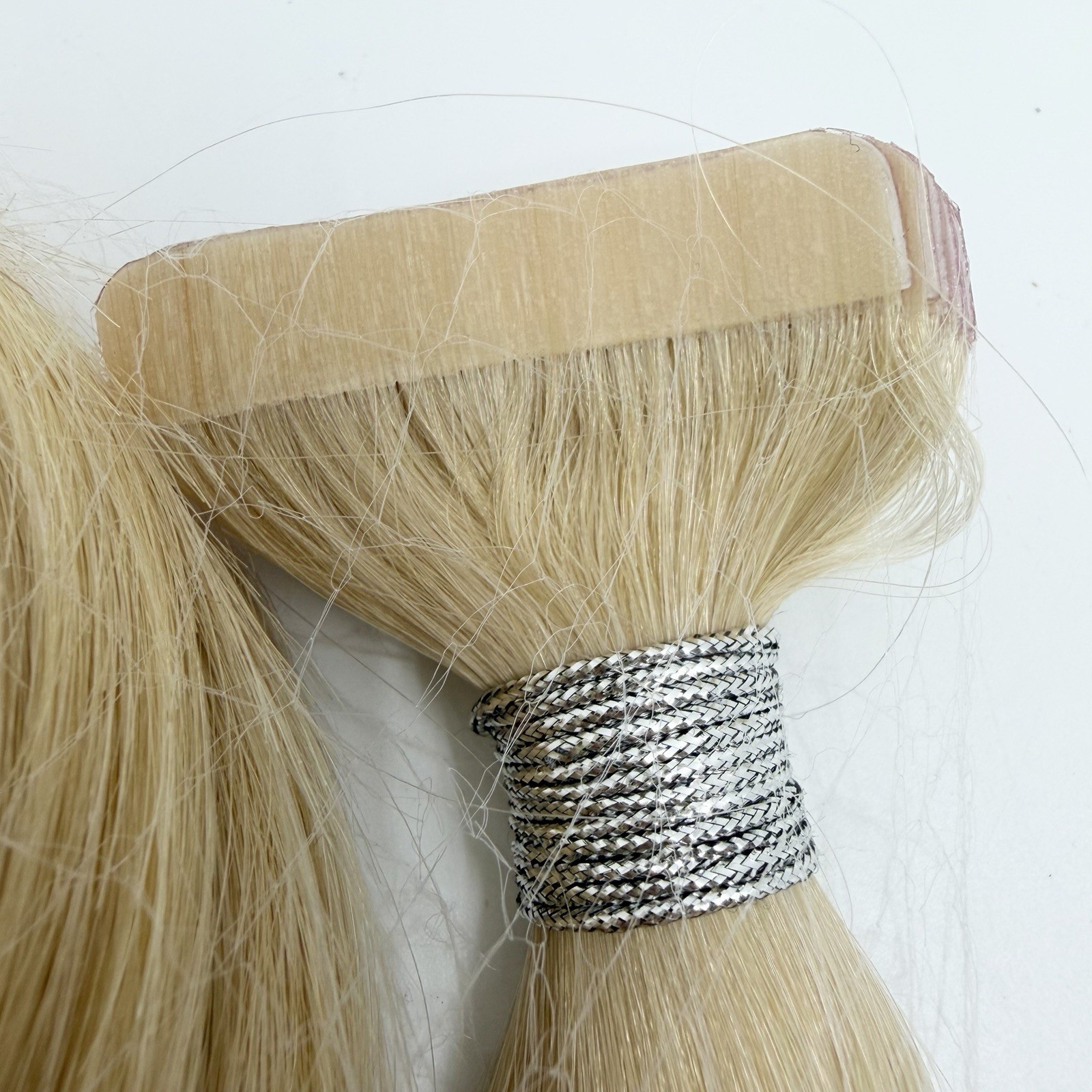 Glam Seamless 18” Tape In Hair Extension Platinum Blonde #1001 20 Pack NEW!