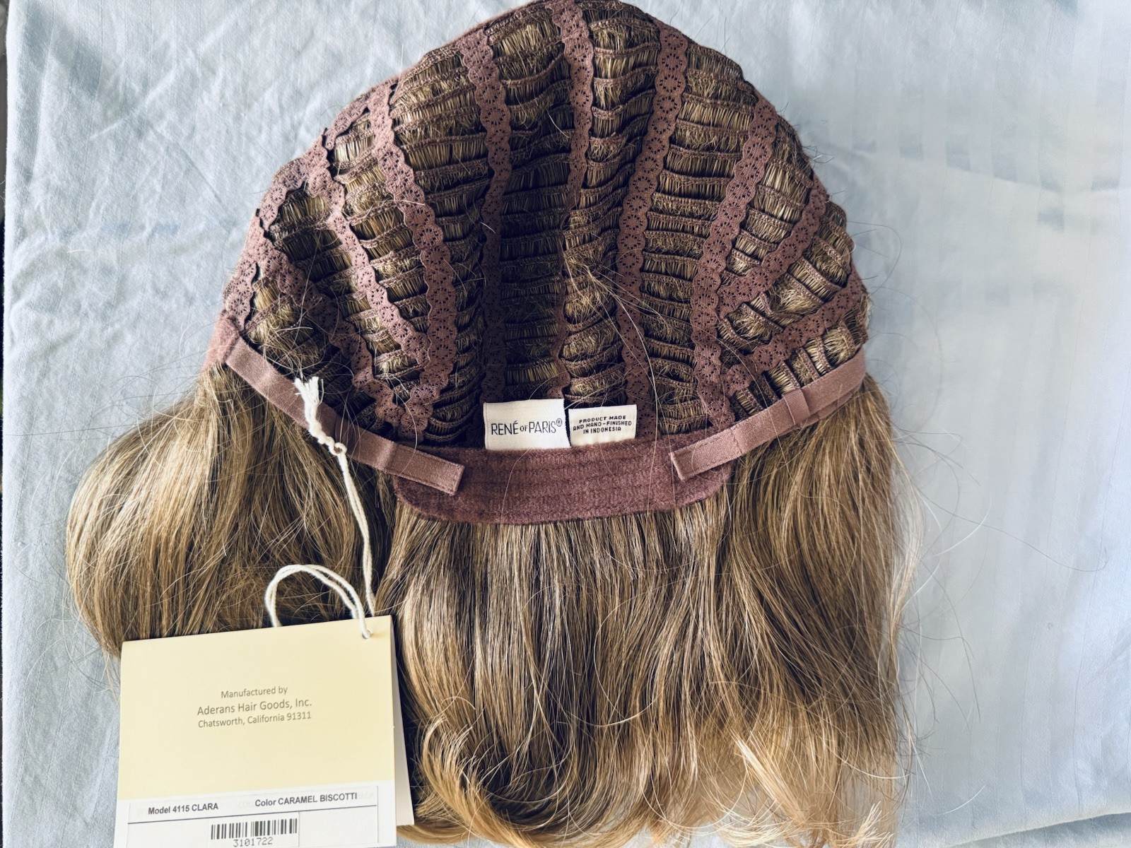 RENE OF PARIS CLARA WIG BNWT STUNNING CARMEL BISCOTTI COLOR SUPER DEAL!!
