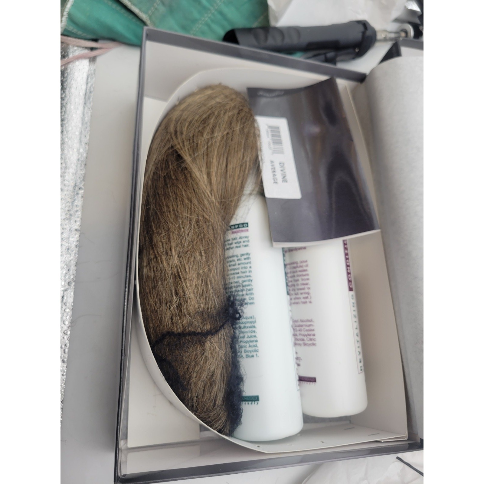 RAQUEL WELCH Wig Divine Average R11S+ Glazed Mocha W/Shampoo & Conditioner W/Box