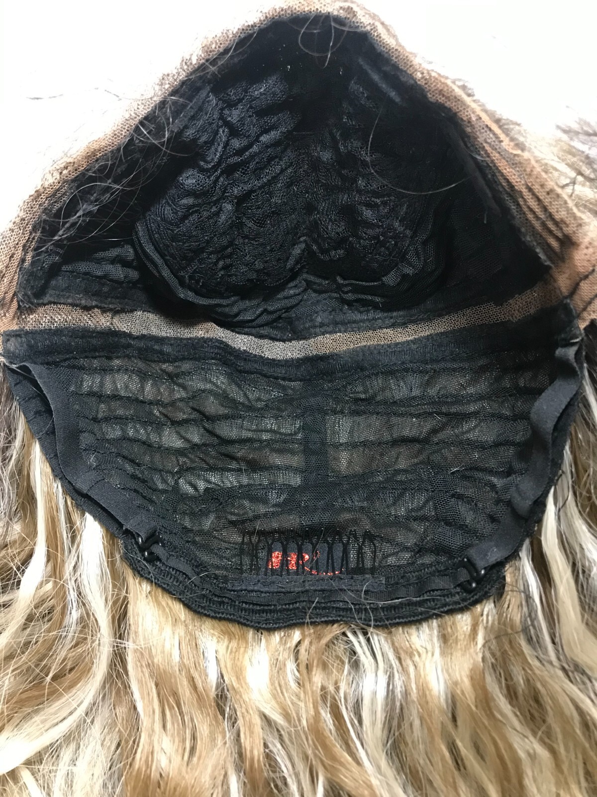 Pre-Owned Fashion Brown And Blonde Long Wavy Up-Do Pony-Tail Lace Front Wig