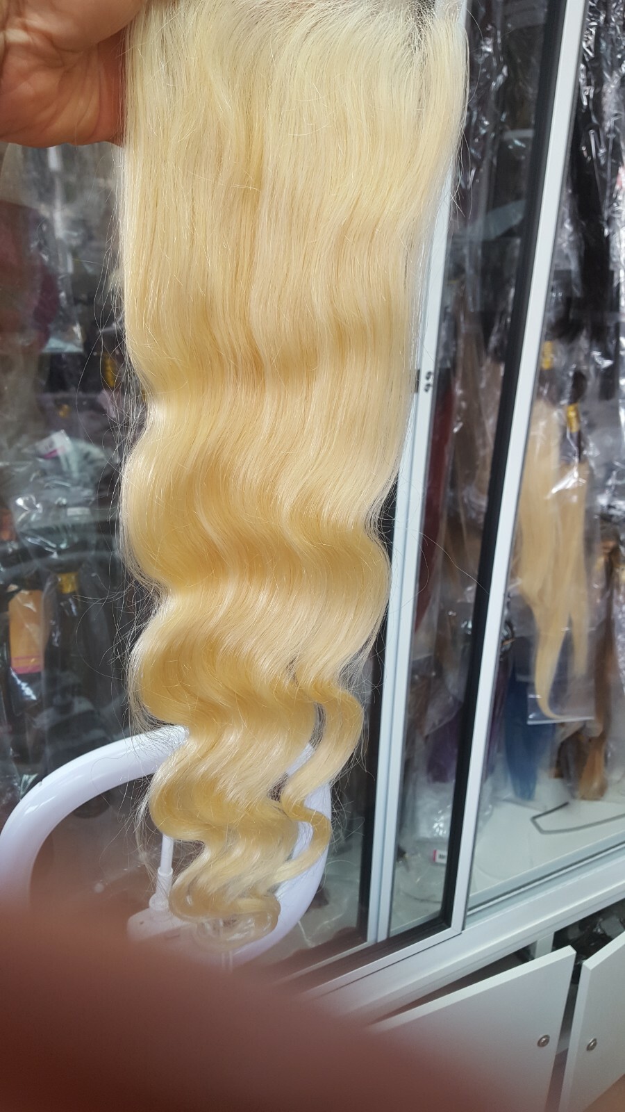 22INCH 5X5 HD WIDER BLONDE 613# LACE CLOSURE 100% BRAZILIAN HUMAN HAIR BODY WAVE