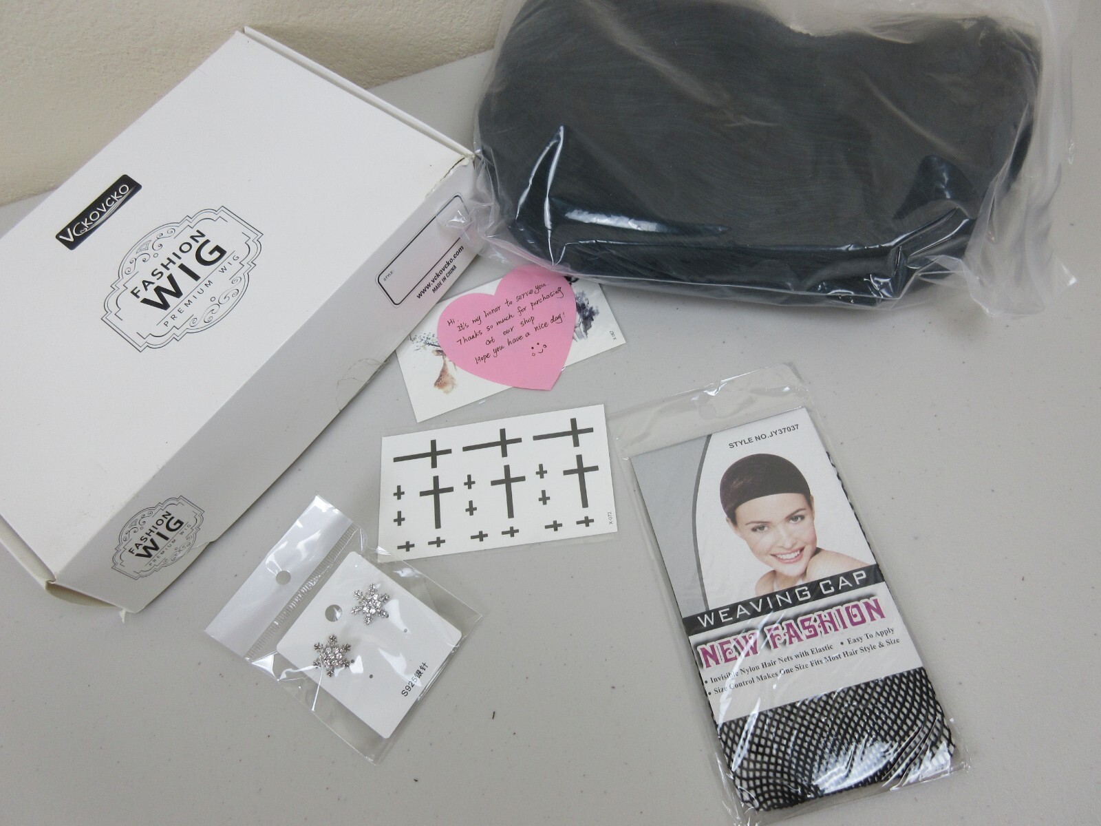 VCKOVCKO Short Bob 12″ Fashion Wig – Mix Green (New/Open Box)