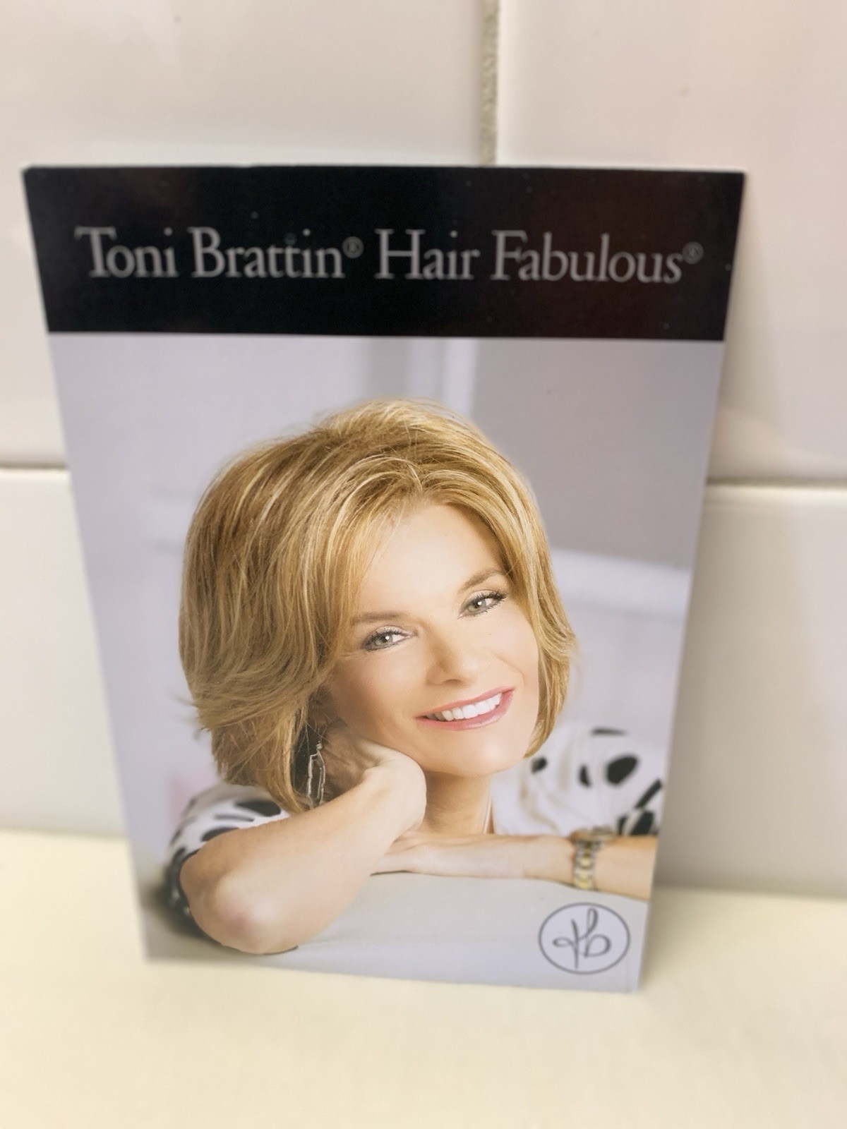 Toni Brattin Hair Fabulous Finishing Touch Wig Regular Synthetic Shag Blonde/BR