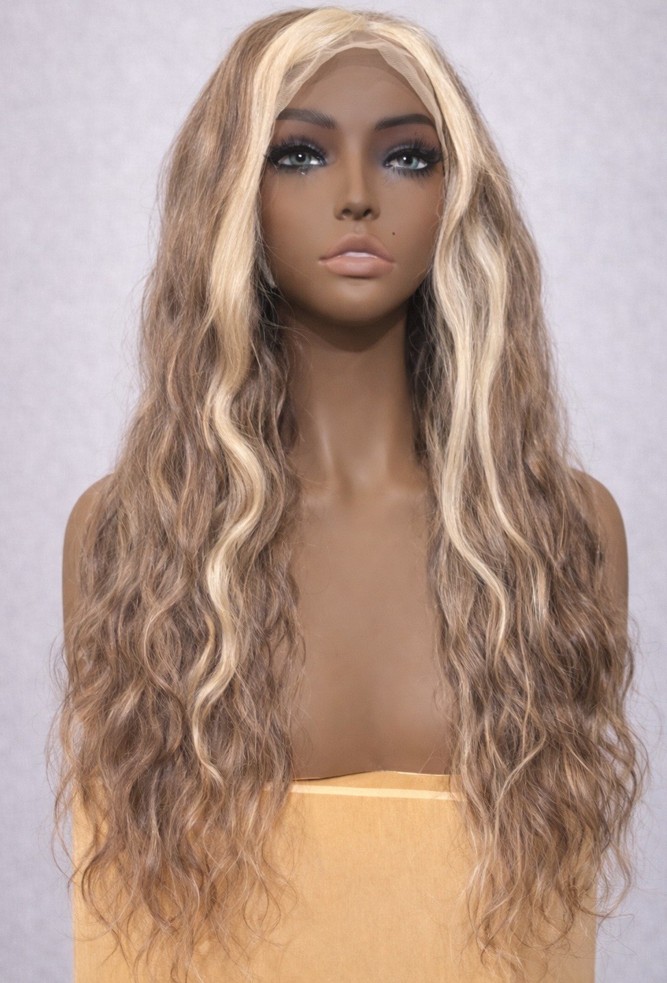 Highlight Blonde 30” 13×4 Body Wave Lace Front Human Hair Wig