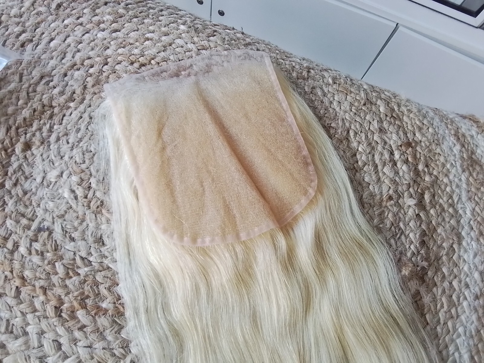 12A 18″ RUSSIAN HUMAN HAIR STRAIGHT PURE BLONDE 613# 7X7 WIDER LACE CLOSURE 90g