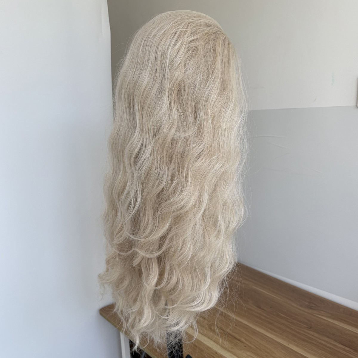 Soft Bleach Blonde Long Wavy Synthetic Hair Natural HD Lace Front Wig