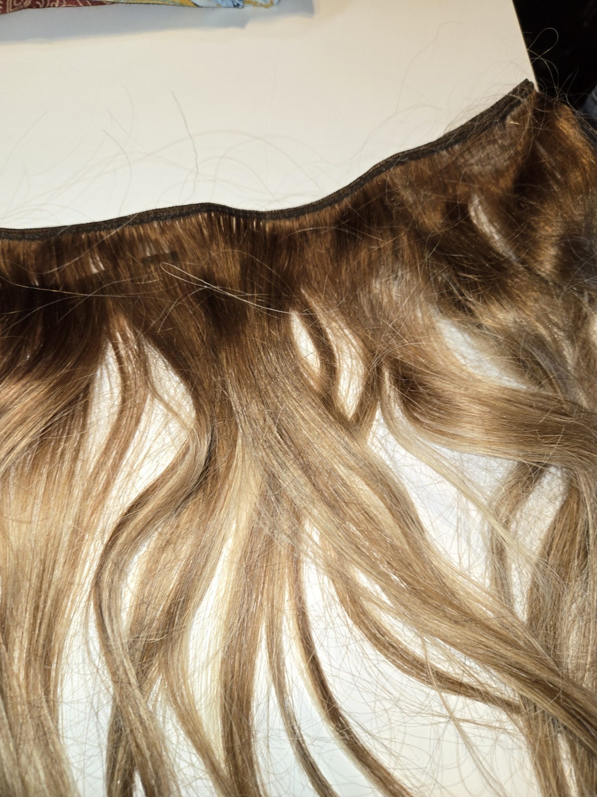 Weft F Shine Hair extensions blonde highlights