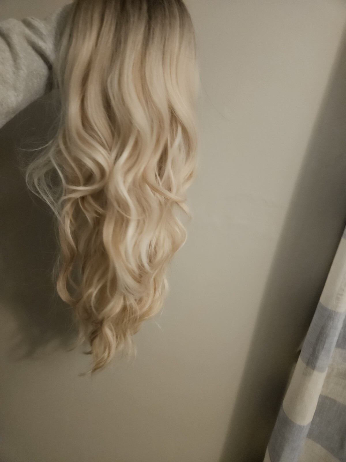 LACE FRONT MIXED LIGHT BLONDE LONG WAVY ROOTED WIG