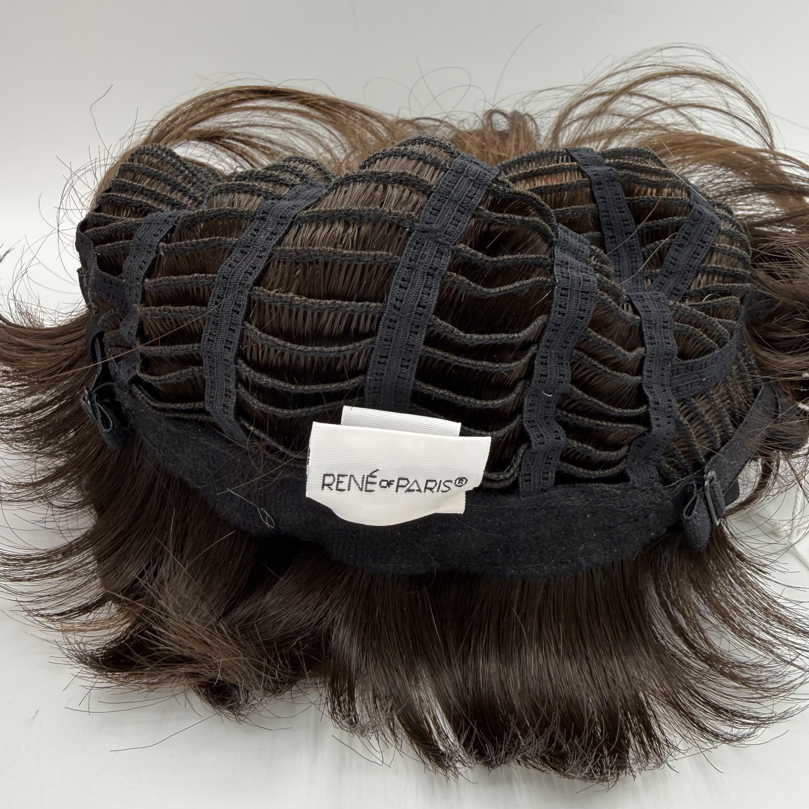 Rene of Paris “Gia” Synthetic Wig Coffee Latte Color Model 2359 – NIB