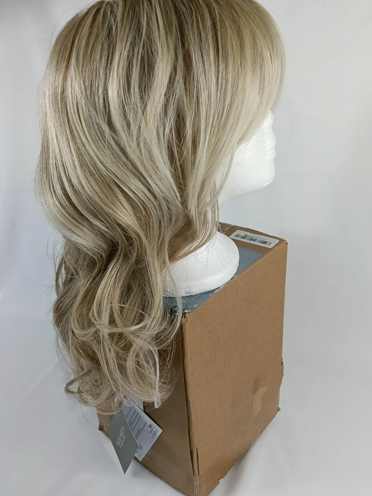 Raquel Welch Long Always Average CAP RL19/23 Biscuit Wig / New, Read*