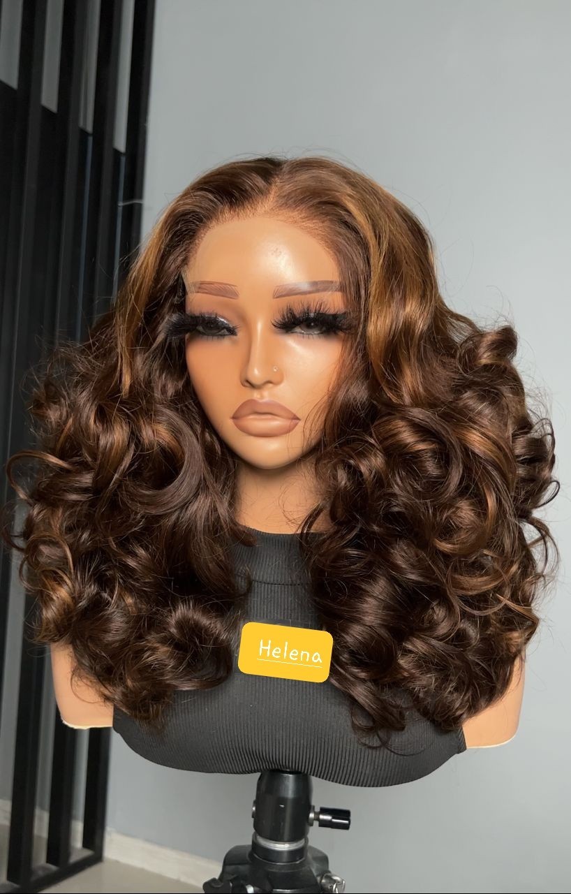100% Vietnamese Human Hair, SDD, 5×5 HD Lace Closure, Bouncy Waves Wig