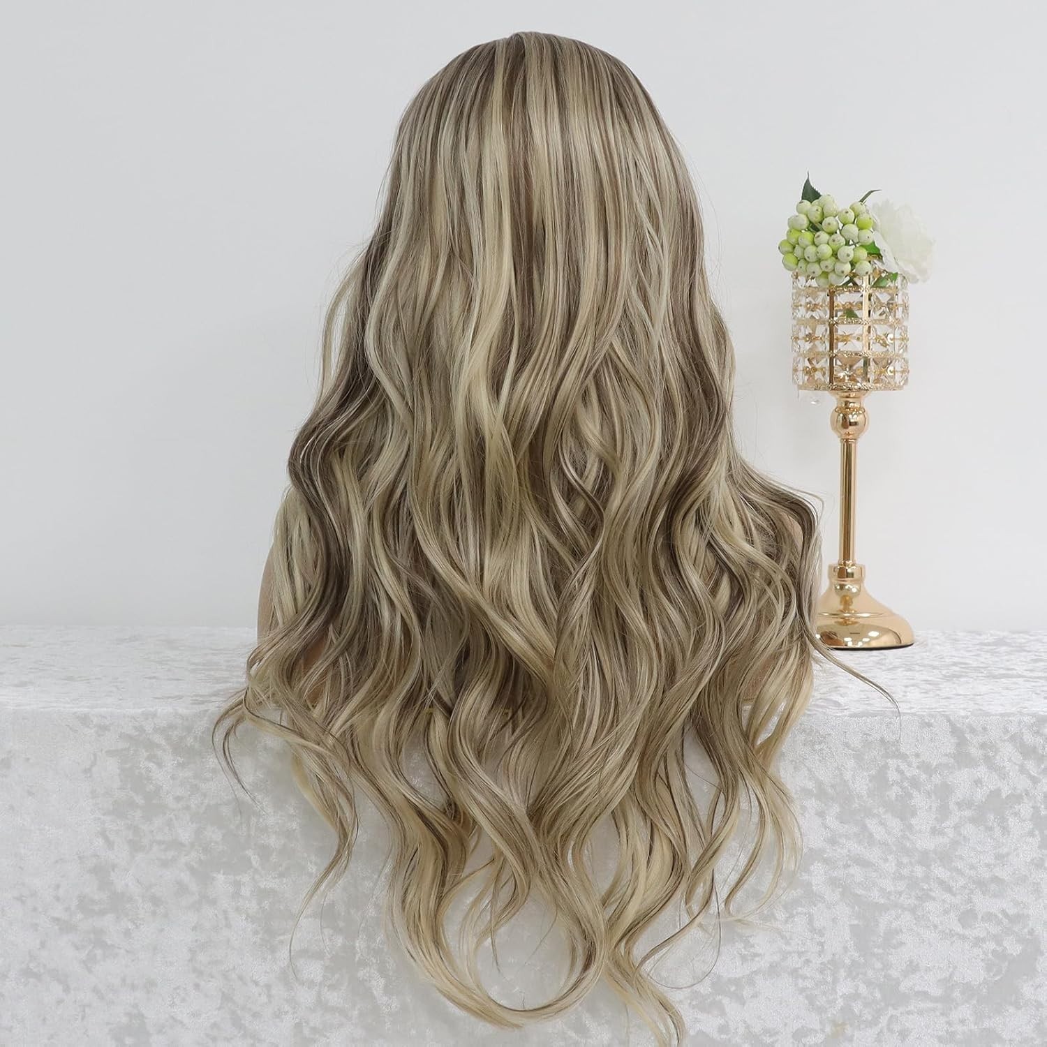 Ash Blonde Highlight Lace Front Wig 13×4 Glueless Wavy 24 Inch Ombre