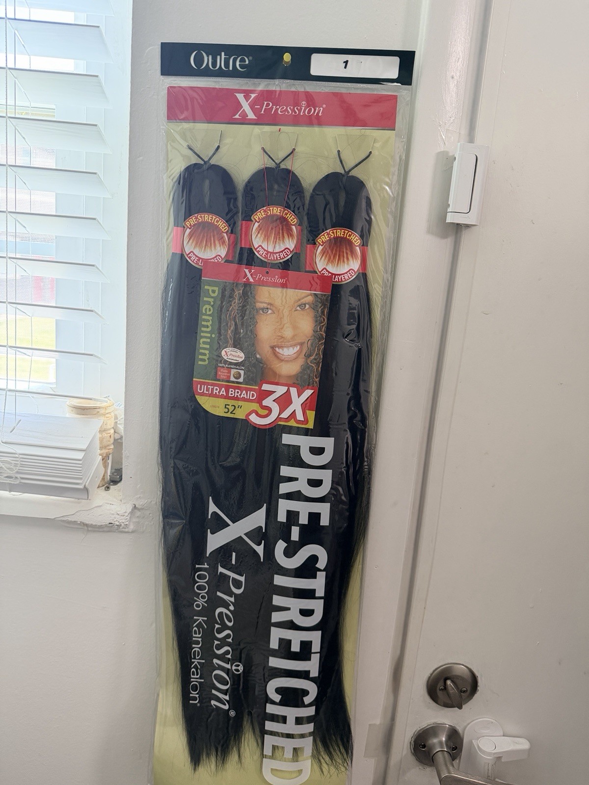 Outre X-Pression Ultra Braid 3X Pre-Stretched Pre-Layered 52in Synthetic 1B