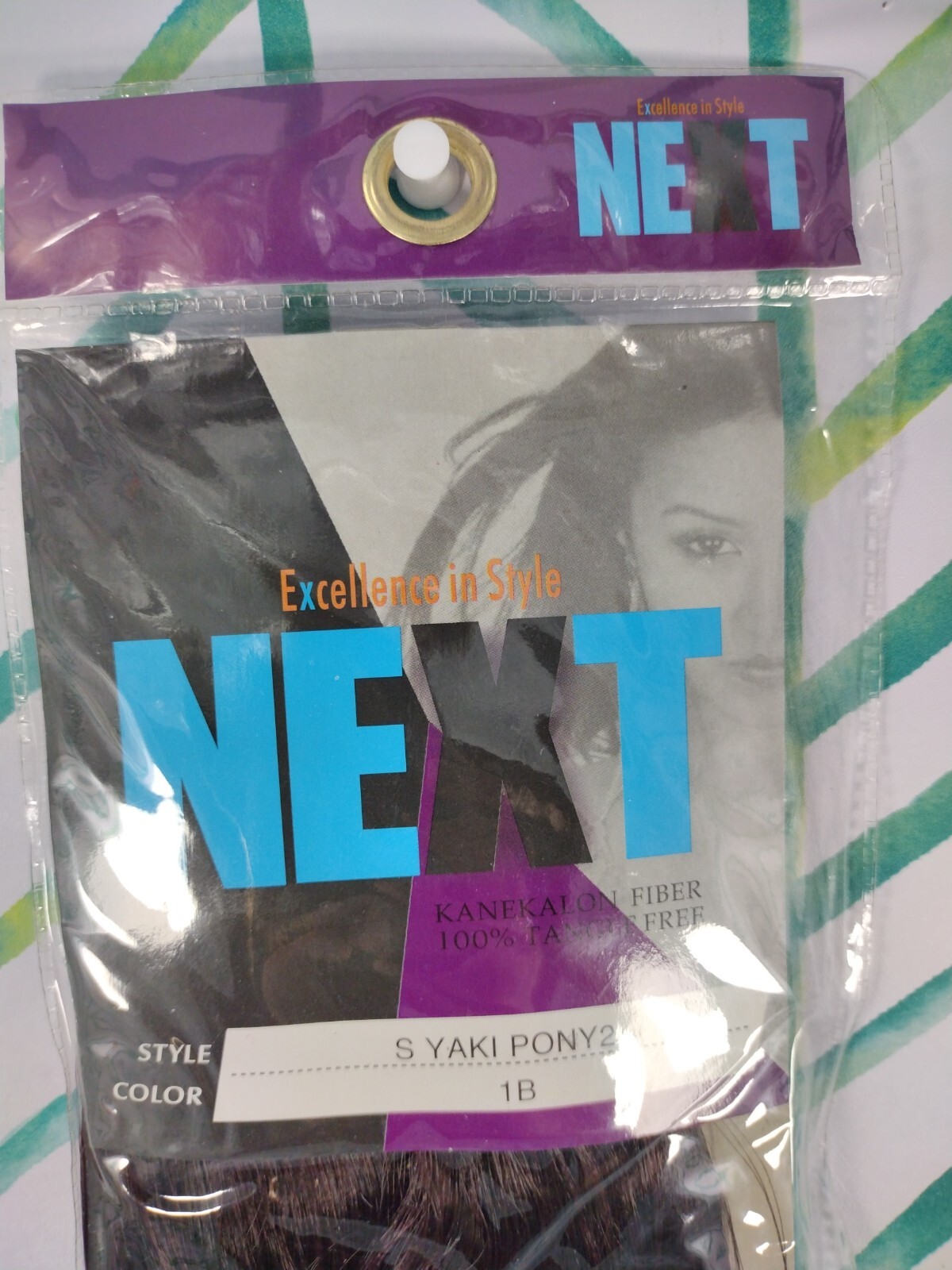 NEXT Kanekalon Fiber – 100% Tangle Free. Style S.Yaki Pony2 Color T1B/33