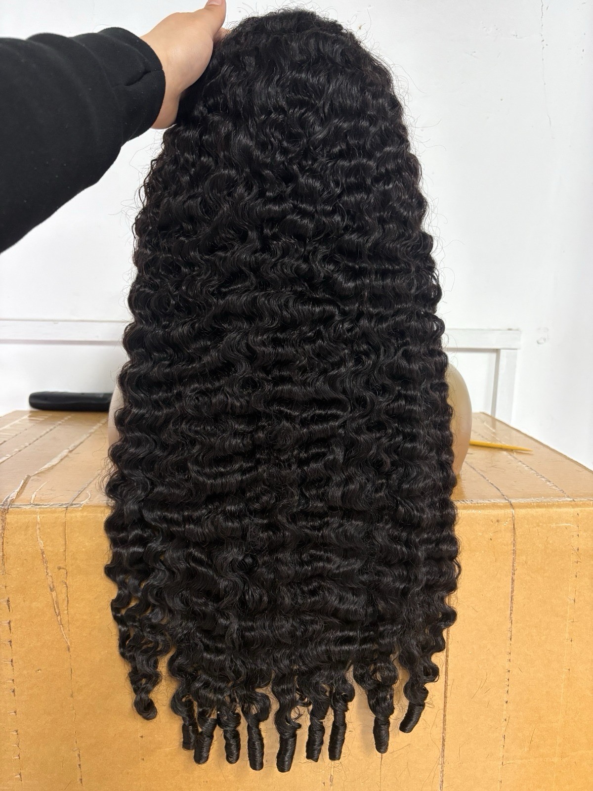 Black Curly Hair Wig Middle Part Curly Texture for Women Adult