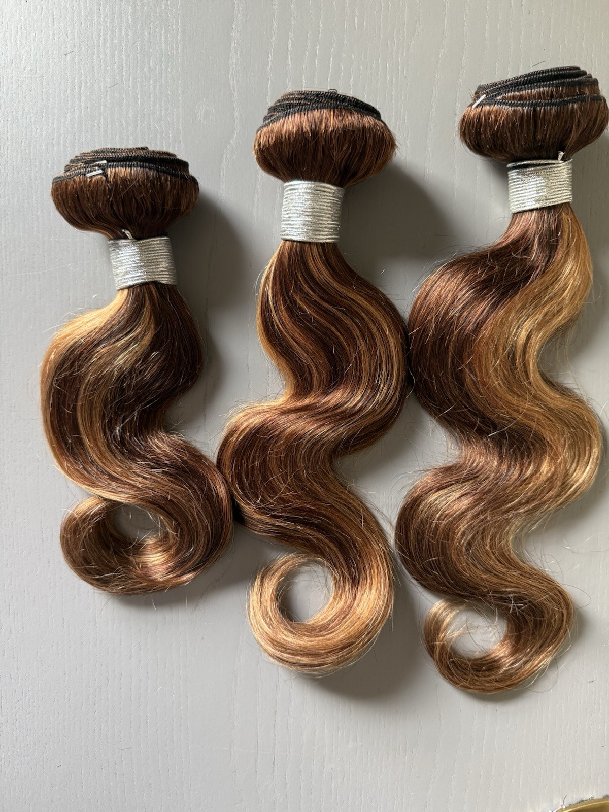 100% Virgin Human Hair Extensions- 3 Bundle deal- 10’12’14 highlight P4/27