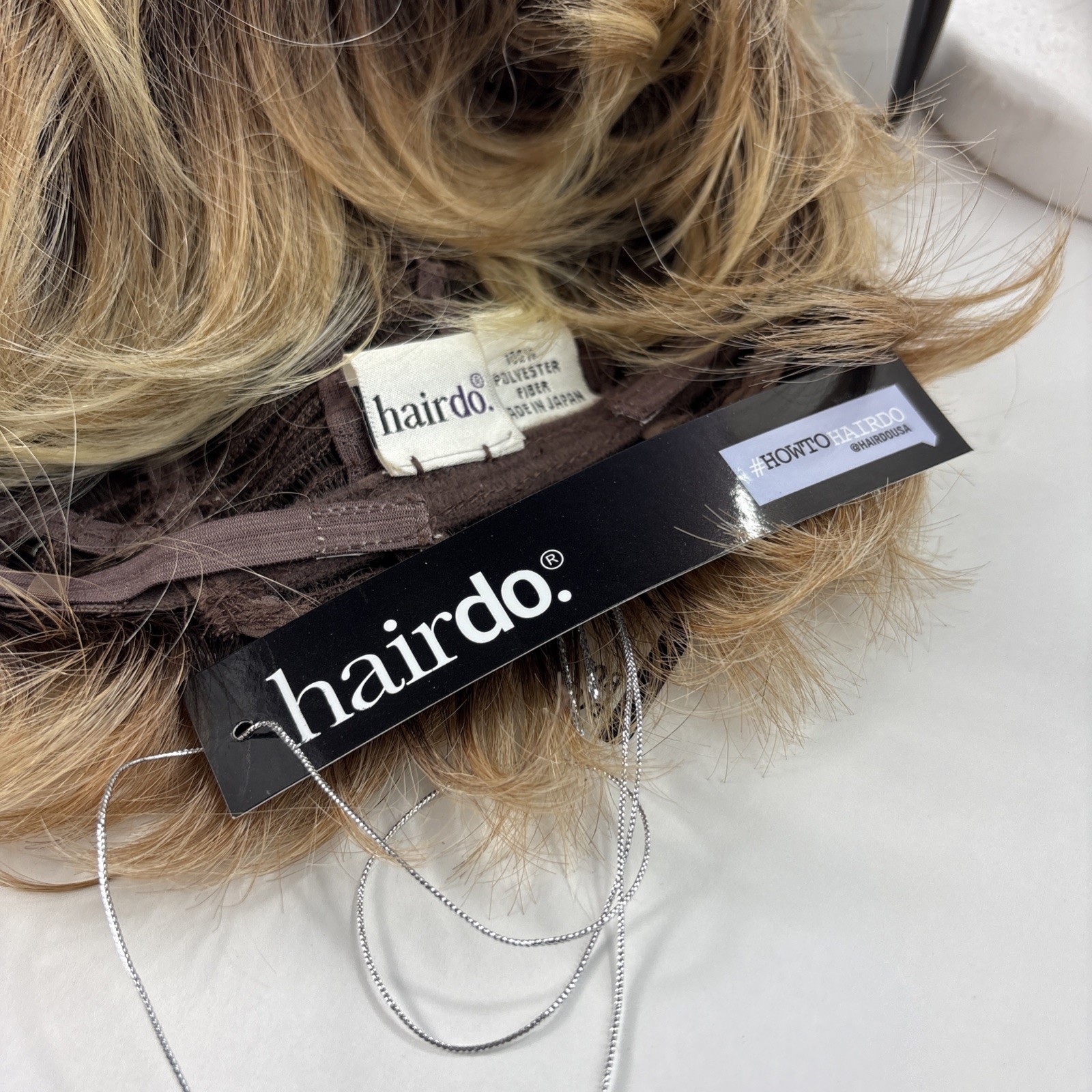 Hairdo by Hairuwear Flirty Flip Wig Average 19H066 Rooted Light Gold Blonde
