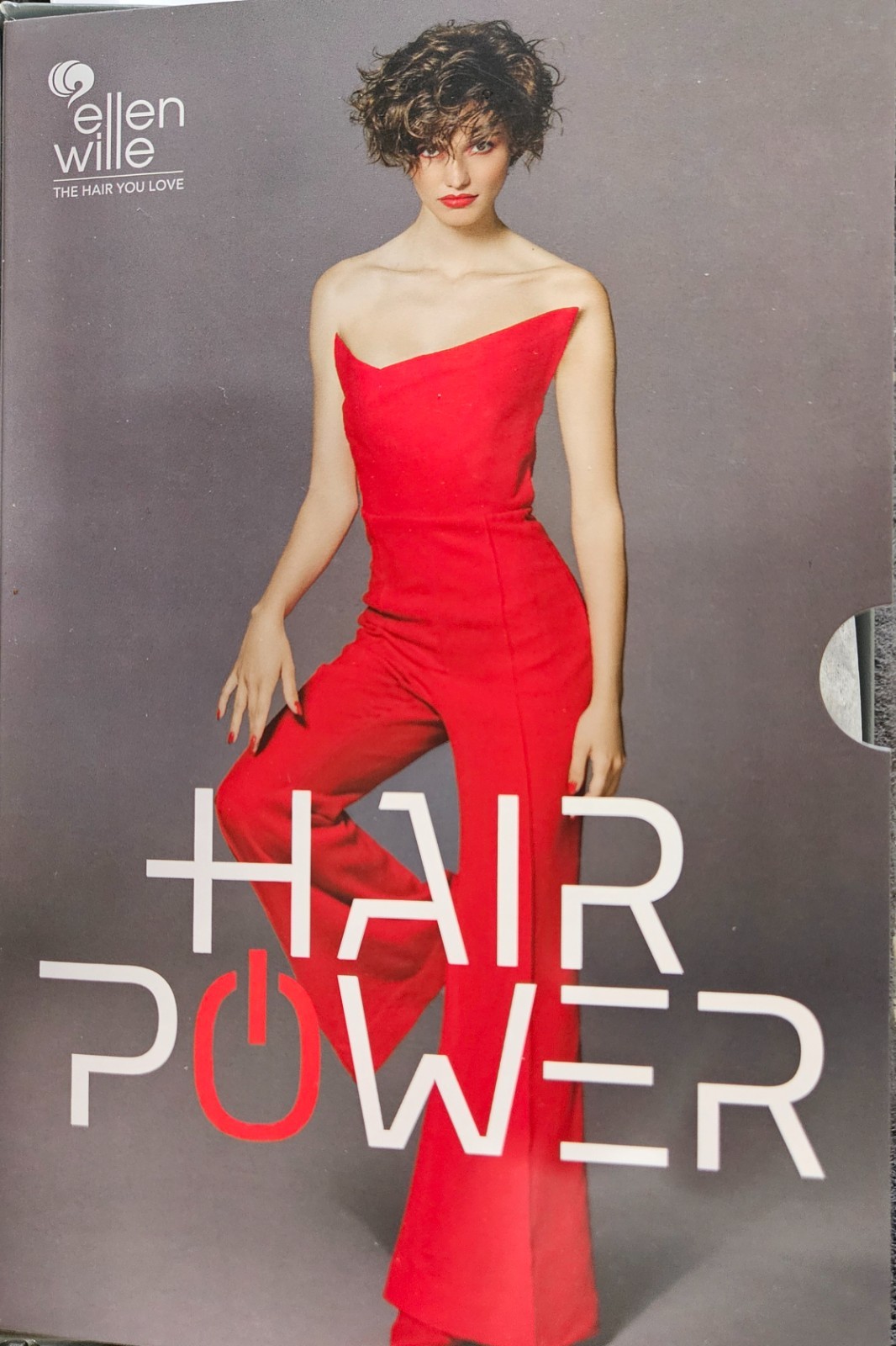 NEW ellen wille Never Worn Blushing Beauty Wig