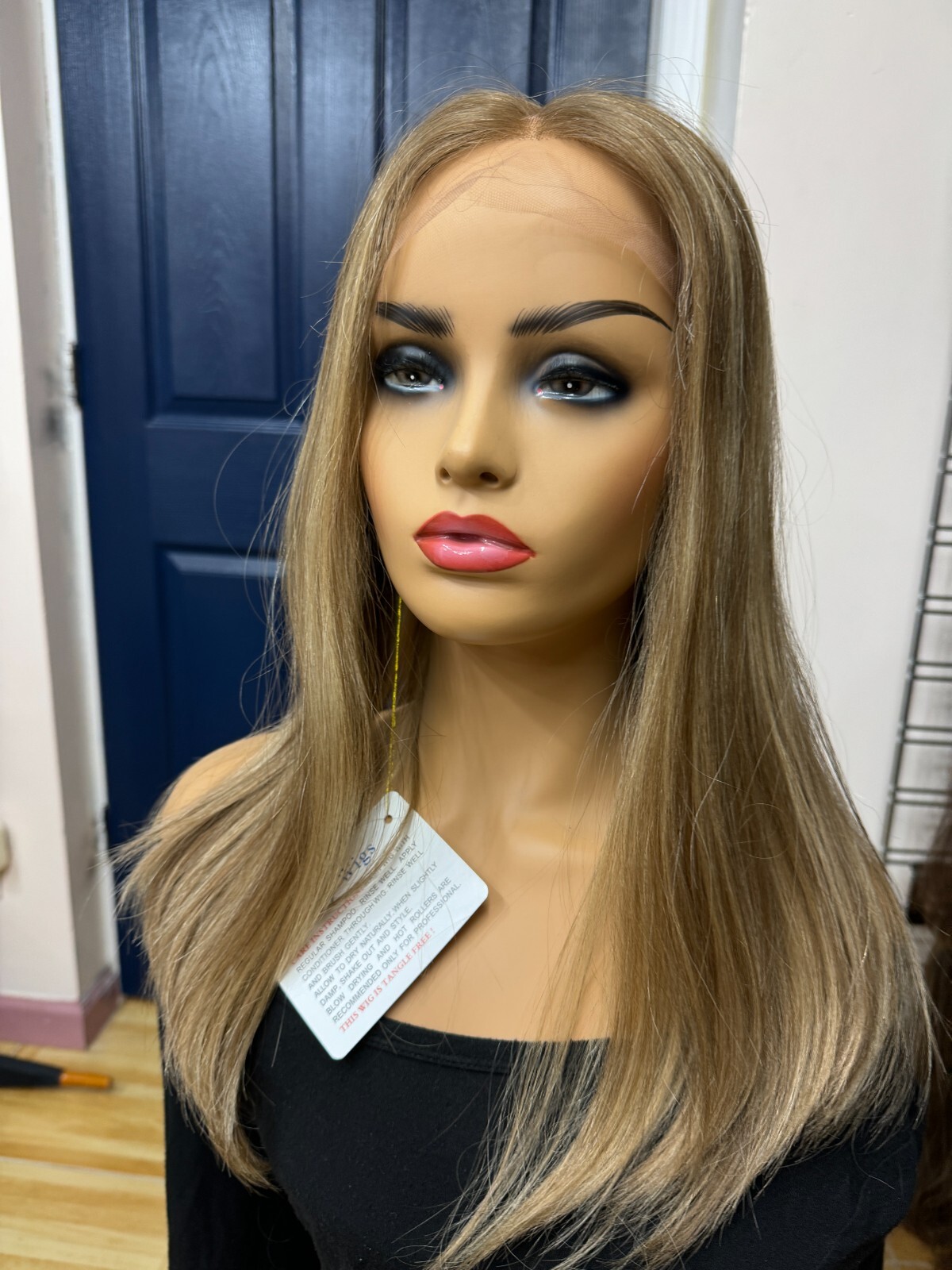 Malky Wig European Lace Top 18″ Extra Small Layers Straight 8/16/24
